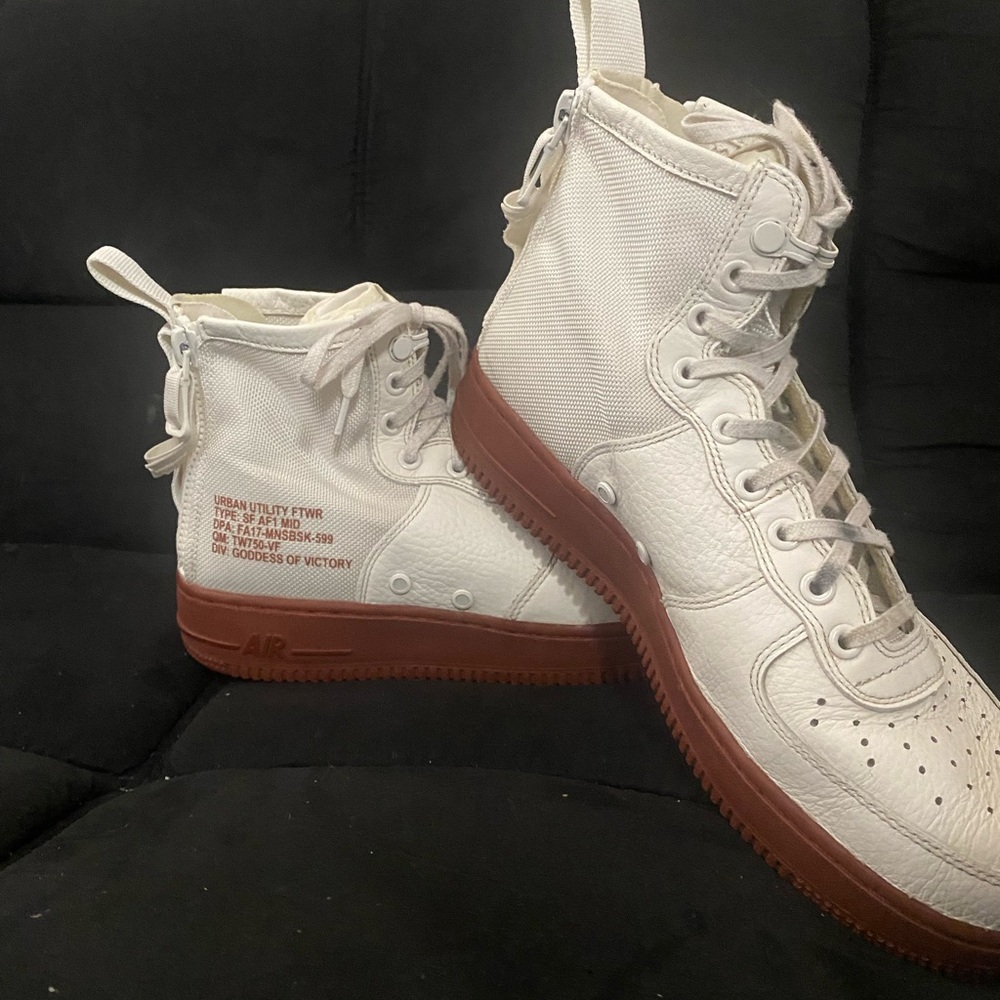 Nike SF Air Force 1 Mid Ivory Stone Size 9
